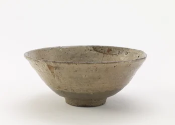 Tea bowl (hakeme chawan)