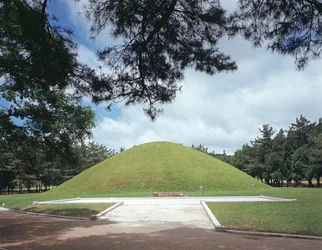 Tumulus of King Muryong