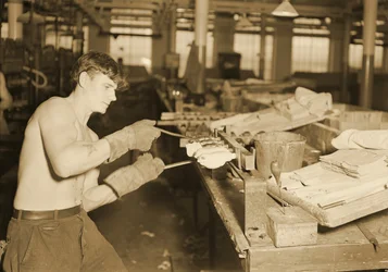 Factory worker at the Paragon Rubber Company, Massachusetts