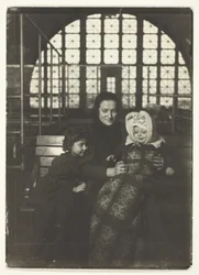 Russian Family, Ellis Island