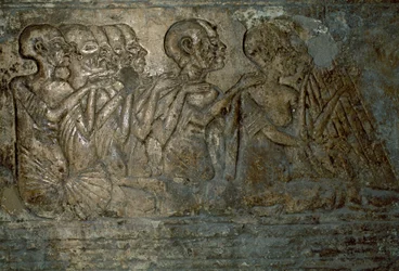 Foreign guests presenting gifts to Queen Nefertiti, Bas relief from tomb of Merire, Necropolis of Tell el-Amarna, Egypt, Egyptian civilization, New Kingdom, Dynasty XVIII