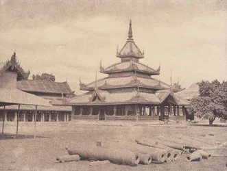 Amerapoora: Palace of the White Elephant
