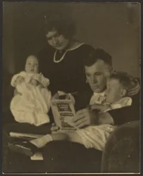 [Family Portrait with A Child