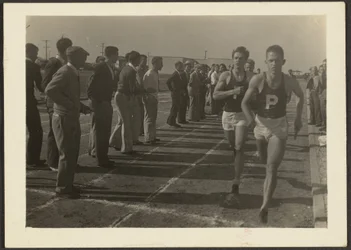 [Track and Field Race]