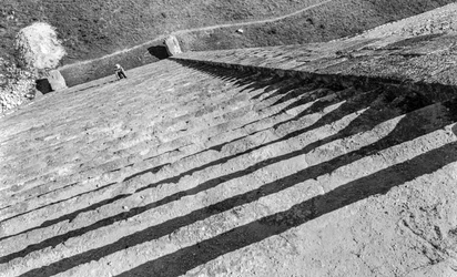 Steps ascending the Mayan monumental ruin, Chichen Itza pyramid
