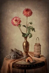 Dahlias, Mid-Autumn Treats
