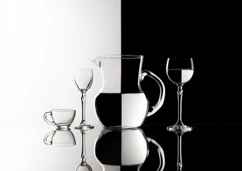 Clear Glass Contrast