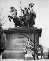 Westminster Bridge Monument, London, 1926-1927