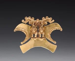 Double Bird-Headed Figure Pendant