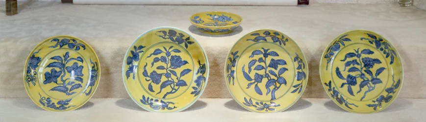Yellow Ground Dishes Painted in Underglaze Blue, Ming Dynasty
