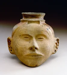 Human head effigy, 1300-1500