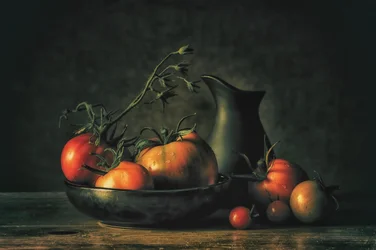 Moody Rustic Tomatoes