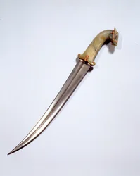 Mughal Art: Horse-Head Dagger in Damascus Steel