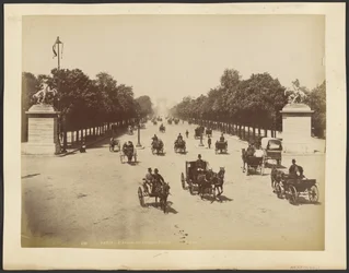 Paris: The Avenue of the Champs-Elysées