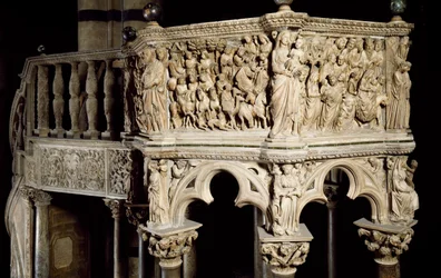 Glimpse of Pulpit