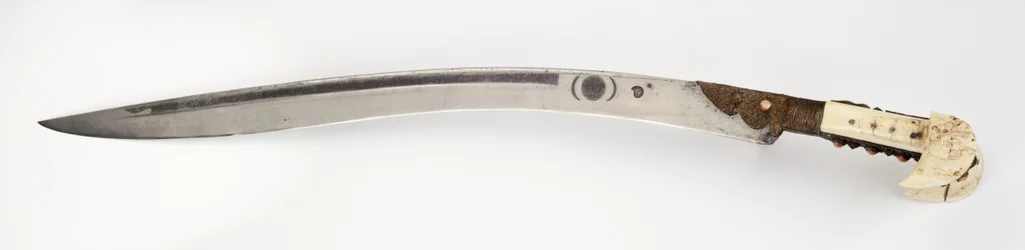 Yataghan, Sword