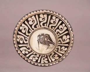 Bowl (with bird design)
