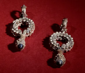 Gold Earrings, Rousenide Period 4th Century AD