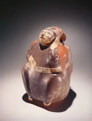 Pottery cocoa picker, Nazca Culture