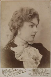 Anastasya Dmitrievna Vyaltseva, Mid 1890s
