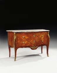 Louis XV commode