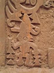 Reliefs on the Temple Huaca el Dragon (detail)