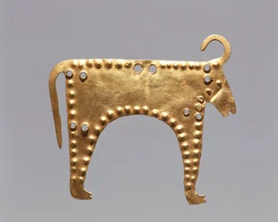 Bulgaria, Sofia, National Historical Museum, gold leaf with animal figures from Varna