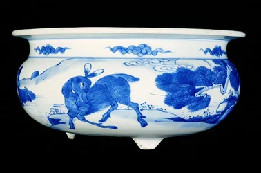 Censer painted in underglaze blue with deer in a landscape, Kangxi period (1662-1722)