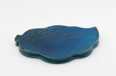 Stand in form of a leaf, 18th-19th century