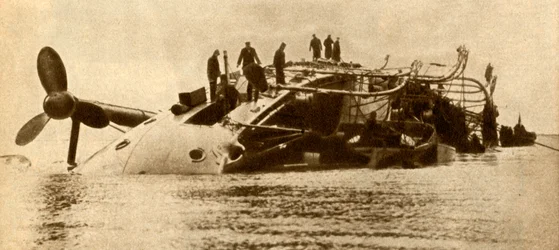 Loss of H.M.S. Gladiator, 1908, 1933