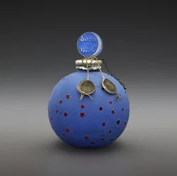 Dans la Nuit, bottle designed 1924, made c.1930