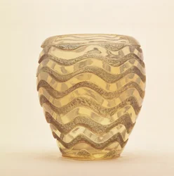 Heavy Moulded Vase with Wave Design in Polished Relief by Lalique, c.1902