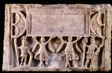 Distance Slab