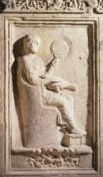 Relief depicting a Roman lady with a mirror
