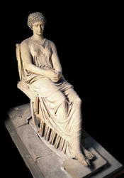 Roman art: statue of Agrippina the Elder (14 BC-33), wife of Germanicus. Marble sculpture. 1st century AD. Naples, Museo Archeologico Nazionale