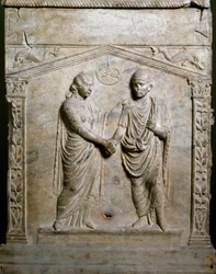 Roman art: funerary altar decorates the scene of a wedding (Junctio dextrarum)
