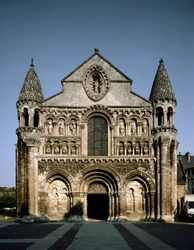 Romanesque Art: View of Notre Dame la Grande