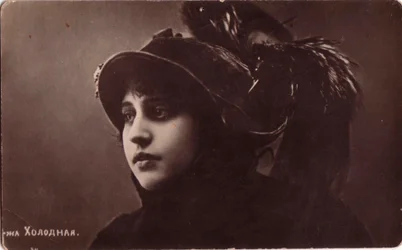 Vera Kholodnaya, Russian silent film actress