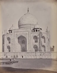 Agra. The Taj, the Centre of the Principal City