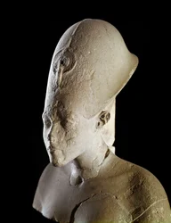 Bust of Pharaoh Akhenaten (Amenophis IV). 18th dynasty (1550-1295 BC). From Tell el-Amarna. Paris, Louvre Museum