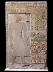 Egyptian antiquity: limestone stele of the monument to the memory of the spokesman of the Vizir Senousret forming a chapel. Around 1700 BC. Late 12th dynasty