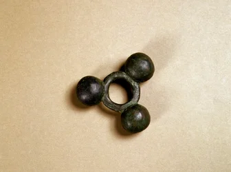 Bronze ornament for horse tack, Kofun period