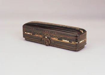 Small Namban Box and Cover