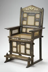 Chair, Kiti Cha Enzi