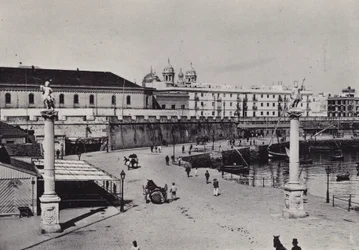 Cadiz: The Entrance