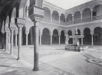 Court in the House of Pilate, Seville