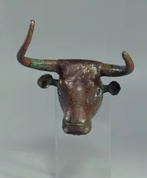 Head of a bull, with Royal Sumerian inscription, mount for a piece of furniture or for a harp, from Telloh (ancient Girsu) Early Dynastic Period, c.2500-2400 BC