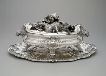 Tureen with lid, liner, and stand