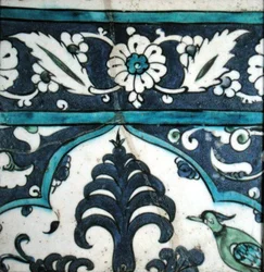 Isnik tile with floral design and border