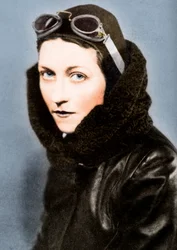 Amy Johnson, Pilot